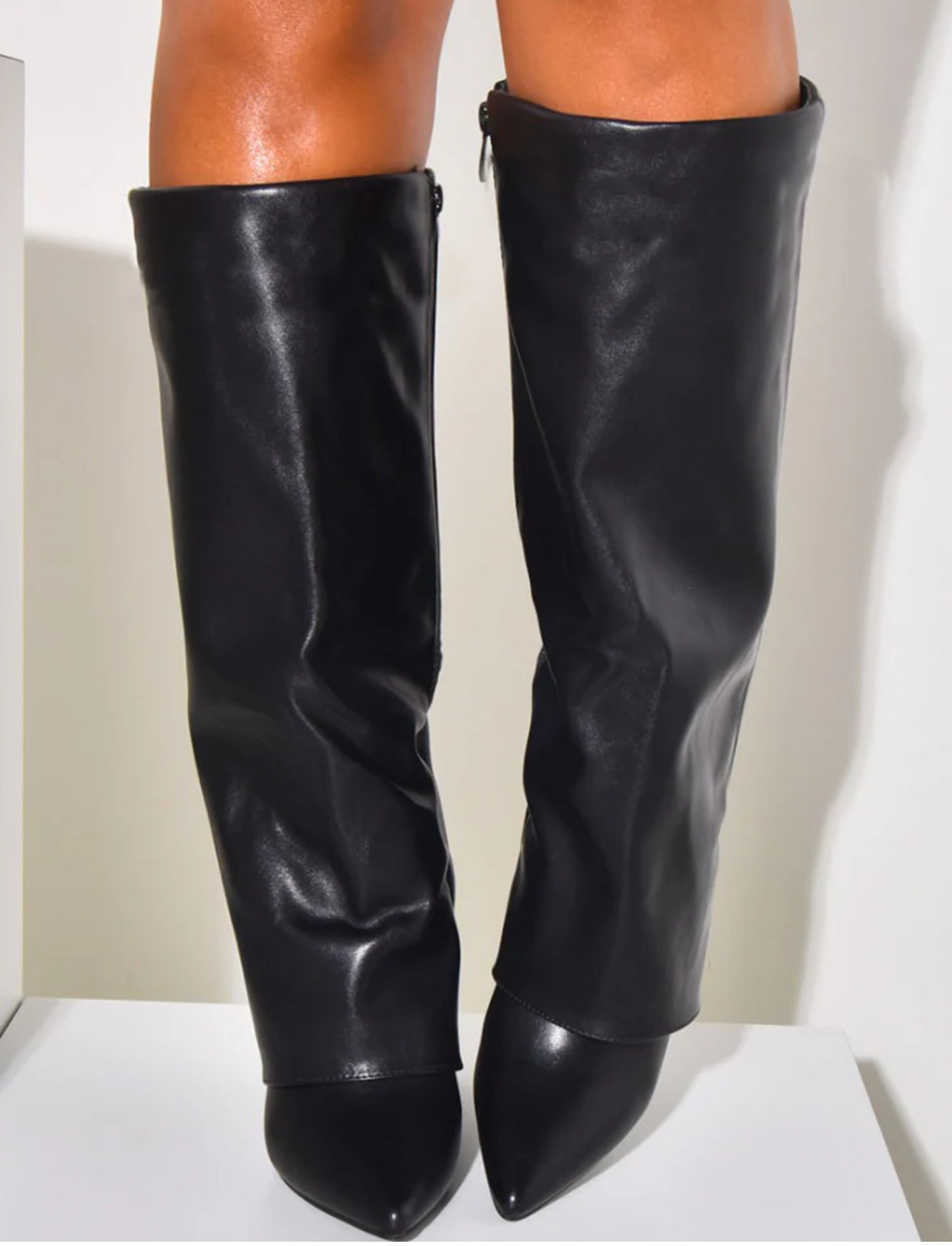 ÉLARA BOOTS