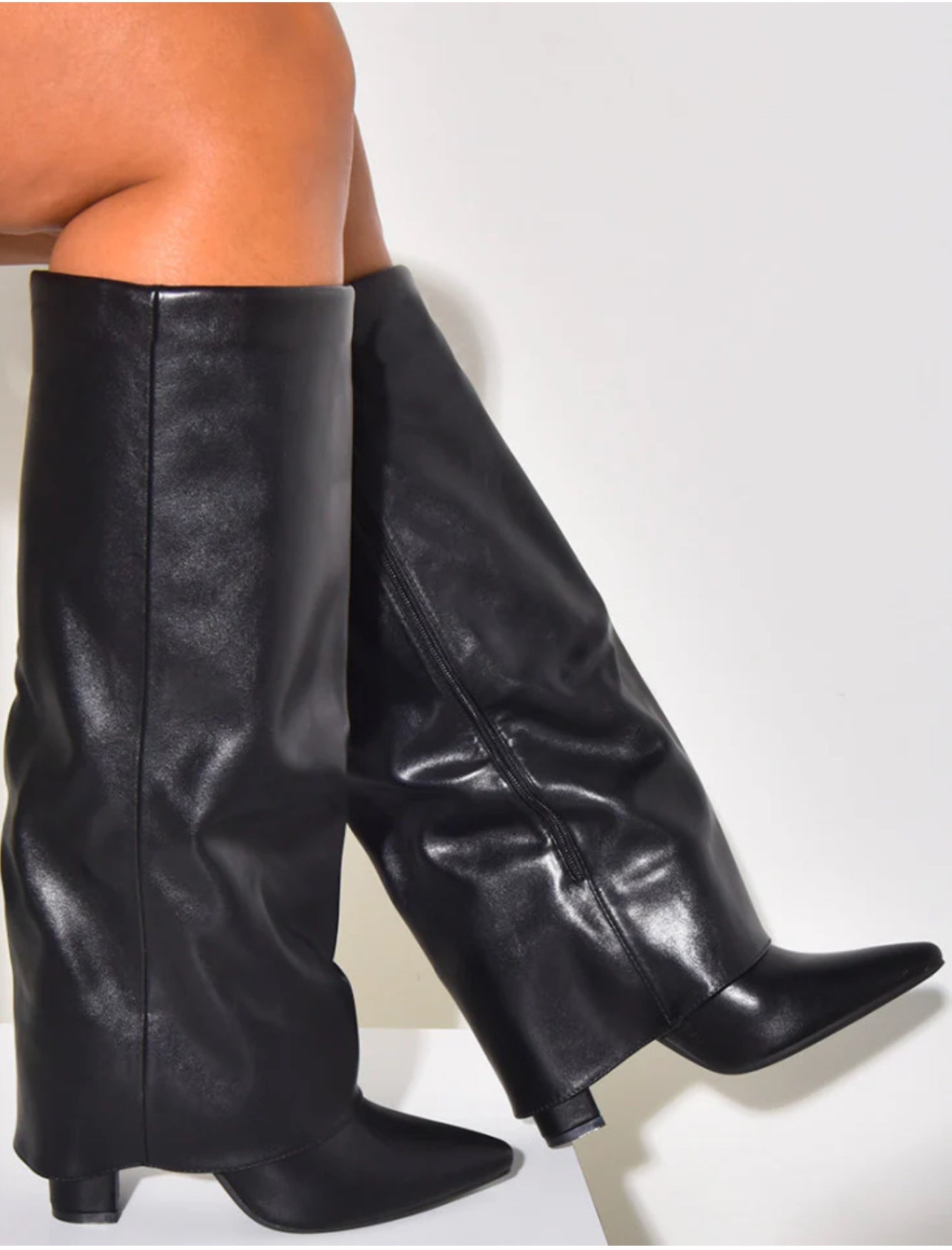 ÉLARA BOOTS